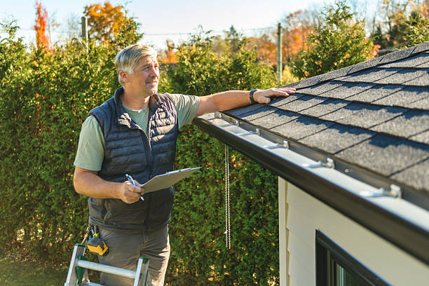 Professional Roofing technician working in Naval Anacost Annex, DC